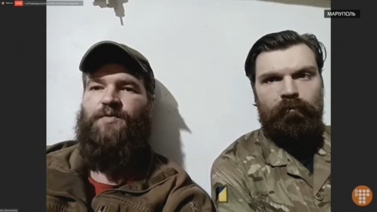 Сьогодні захисники Маріуполя дали інтерв'ю з заблокованого росіянами «Азовсталі»