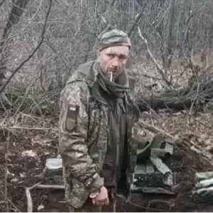 У ТрО «Північ» кажуть, що на відео розстрілу українського полоненого — їхній боєць. У ТрО «Північ» кажуть, що на відео розстрілу українського полоненого — їхній боєць.