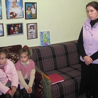 В Севастополе многодетная семья проведет еще одну зиму в квартире без света и отопления В Севастополе многодетная семья проведет еще одну зиму в квартире без света и отопления