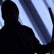 В Винницкой области три грабителя изнасиловали 90-летнюю женщину В Винницкой области три грабителя изнасиловали 90-летнюю женщину