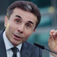 ������ 100 ���� ����������� �������� �������� �� ���