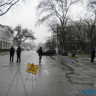 Что происходит возле Совмина и Верховного Совета Крыма Что происходит возле Совмина и Верховного Совета Крыма