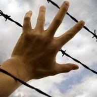 От властей требуют найти пропавших в Крыму активистов От властей требуют найти пропавших в Крыму активистов