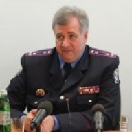 Головний міліціонер Житомирської області попросив повідомляти йому, якщо ДАІшники беруть «нагороду» Головний міліціонер Житомирської області попросив повідомляти йому, якщо ДАІшники беруть «нагороду»