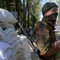 В Славянке прекратились поставки хлеба и закрылись все рынки В Славянке прекратились поставки хлеба и закрылись все рынки