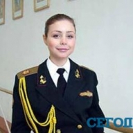 Интернет “взорвало” фото Кароль в военной форме Интернет “взорвало” фото Кароль в военной форме