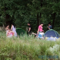 Киевский парк Победы заполонили ромы из восточной Украины Киевский парк Победы заполонили ромы из восточной Украины