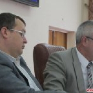 � ����������� ������ �� ������� ����� 100 ���.���. �� �������� �����������, - ��������� ������ �������