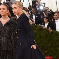 Сестры Мэри-Кейт, Эшли и Элизабет Олсен планируют выйти замуж в один день Сестры Мэри-Кейт, Эшли и Элизабет Олсен планируют выйти замуж в один день