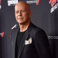 Брюс Уиллис не знал, что снимается в одном фильме со своей дочерью Брюс Уиллис не знал, что снимается в одном фильме со своей дочерью