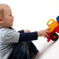 2-летний малыш из Закарпатья заживо сгорел в охваченной огнем палатке 2-летний малыш из Закарпатья заживо сгорел в охваченной огнем палатке