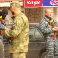 Мариупольские улицы взяты под контроль патрулями спецбатальонов Мариупольские улицы взяты под контроль патрулями спецбатальонов