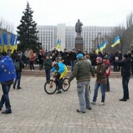 За границей Революции Достоинства: как услышали Донбасс За границей Революции Достоинства: как услышали Донбасс