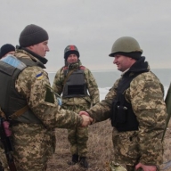 Национальная гвардия проводит учения вблизи Мариуполя Национальная гвардия проводит учения вблизи Мариуполя