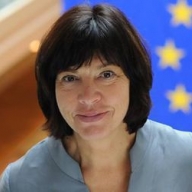 В Европарламенте призывают созвать саммит ЕС по ситуации в Украине В Европарламенте призывают созвать саммит ЕС по ситуации в Украине