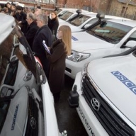 ЕС намерен оснастить миссию ОБСЕ на востоке Украины бронированными автомобилями ЕС намерен оснастить миссию ОБСЕ на востоке Украины бронированными автомобилями