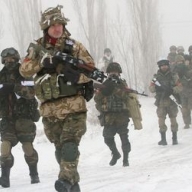 Военные объяснили, почему до сих пор не отводят тяжелое вооружение Военные объяснили, почему до сих пор не отводят тяжелое вооружение