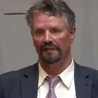 Москве угрожает Москве угрожает