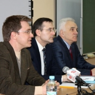 Студенты МГУ пообщались с заместителем Министра информационной политики Украины Артемом Биденко (ФОТО) Студенты МГУ пообщались с заместителем Министра информационной политики Украины Артемом Биденко (ФОТО)