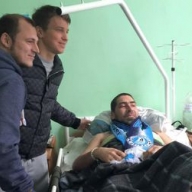 Ротань и Зозуля поздравили с Днем рождения раненного бойца АТО Ротань и Зозуля поздравили с Днем рождения раненного бойца АТО