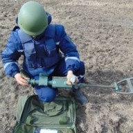 В Мариуполе и поселке Виноградном находят и уничтожают фрагменты снарядов В Мариуполе и поселке Виноградном находят и уничтожают фрагменты снарядов