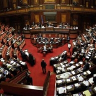 Сенат США единогласно принял резолюцию с призывом о передаче оборонного летального оружия Украине Сенат США единогласно принял резолюцию с призывом о передаче оборонного летального оружия Украине