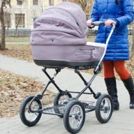 В центре Одессы похитили коляску с младенцем В центре Одессы похитили коляску с младенцем