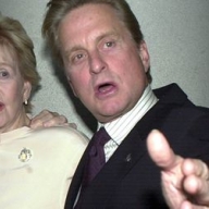 Мать Майкла Дугласа умерла от неизлечимой формы рака Мать Майкла Дугласа умерла от неизлечимой формы рака