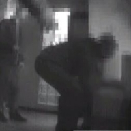 Мариупольские милиционеры обокрали квартиру местного жителя Мариупольские милиционеры обокрали квартиру местного жителя