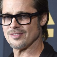 Брэд Питт сделал татуировку в честь Джоли и детей (фото) Брэд Питт сделал татуировку в честь Джоли и детей (фото)