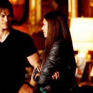 Фанаты устроили Йену Сомерхолдеру акцию протеста из-за Нины Добрев Фанаты устроили Йену Сомерхолдеру акцию протеста из-за Нины Добрев