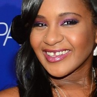 Обнародованы результаты вскрытия тела дочери Уитни Хьюстон Обнародованы результаты вскрытия тела дочери Уитни Хьюстон