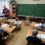 В Донецке готовятся к 1 сентября: нет учебников и В Донецке готовятся к 1 сентября: нет учебников и