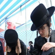 � ����� ������� ����� ���� ����� ����������-������� 