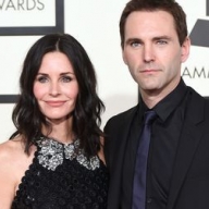 Кортни Кокс не переживает насчет разницы в возрасте с возлюбленным Кортни Кокс не переживает насчет разницы в возрасте с возлюбленным