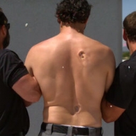 50 тысяч вольт в ускоренной съемке: как электрошокер действует на человека 50 тысяч вольт в ускоренной съемке: как электрошокер действует на человека