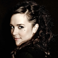 Певица ZAZ: Певица ZAZ: