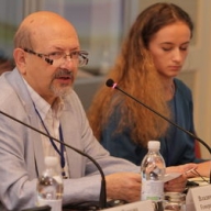 ���������� ����������� ������� �������� �� ����� �������, � ���������