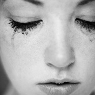 В Запорожье мальчик торговал детской порнографией В Запорожье мальчик торговал детской порнографией