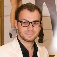 Андре Тан хочет, чтоб жена подарила ему дочь Андре Тан хочет, чтоб жена подарила ему дочь