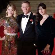 Девушки Бонда покорили Мексику: Сейду повторила трюк Джоли, а Беллуччи поразила смелым нарядом (фото) Девушки Бонда покорили Мексику: Сейду повторила трюк Джоли, а Беллуччи поразила смелым нарядом (фото)