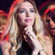 Родственники Веры Брежневой обомлели, узнав о свадьбе с Меладзе Родственники Веры Брежневой обомлели, узнав о свадьбе с Меладзе