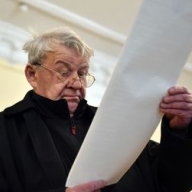 В Краматорске члены ТИК уничтожили подписанные пустые протоколы – ОПОРА В Краматорске члены ТИК уничтожили подписанные пустые протоколы – ОПОРА