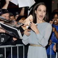 Новый фильм Анджелины Джоли и Брэда Питта провалился в прокате Новый фильм Анджелины Джоли и Брэда Питта провалился в прокате