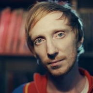 Экс-участник известной российской группы напал на своего продюсера Экс-участник известной российской группы напал на своего продюсера