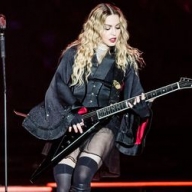 Дочь Шона Пенна ревнует отца к Мадонне Дочь Шона Пенна ревнует отца к Мадонне