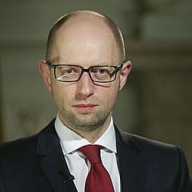 Яценюк: Мы научились брать кредиты и уменьшать долги Яценюк: Мы научились брать кредиты и уменьшать долги