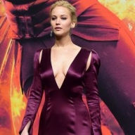 Дженнифер Лоуренс сожалеет о сделанном тату Дженнифер Лоуренс сожалеет о сделанном тату