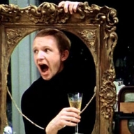 В Украине хотят сделать исключение для некоторых знаменитых советских фильмов В Украине хотят сделать исключение для некоторых знаменитых советских фильмов