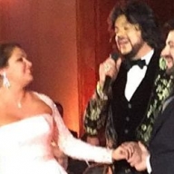 Роскошная свадьбы Анны Нетребко в Вене: тиара за 2 миллиона евро и Киркоров-свидетель Роскошная свадьбы Анны Нетребко в Вене: тиара за 2 миллиона евро и Киркоров-свидетель